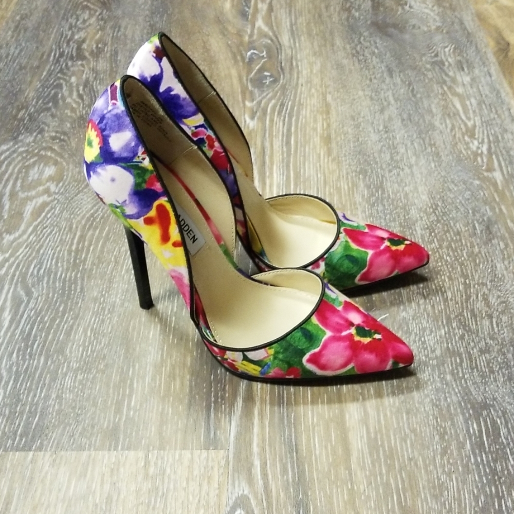 Steve Madden Floral Heels